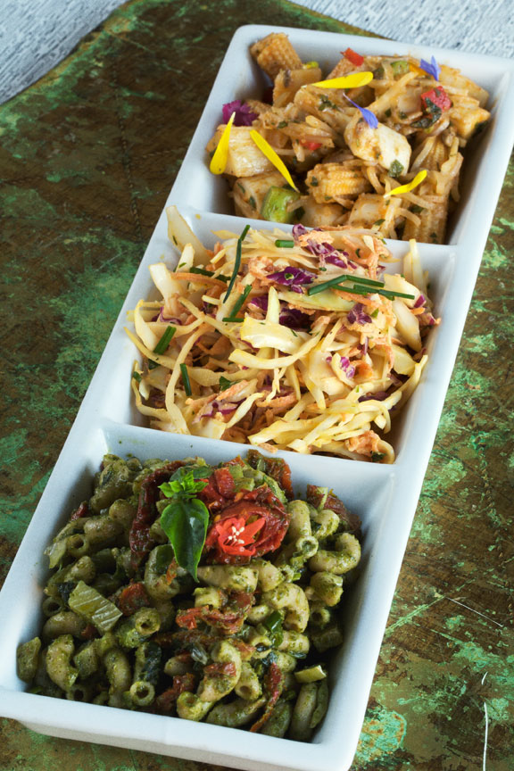 18_gourmet_fresh_salads_lunch_dinner_montreal