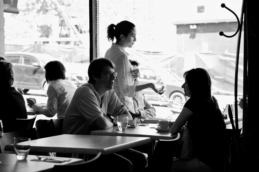 23_miss_pret_a_manger_downtown_montreal